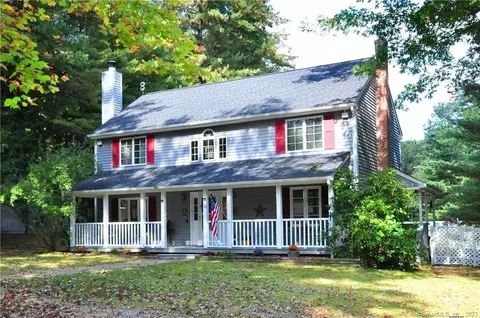 18 Buttles Rd, Granby, CT 06035