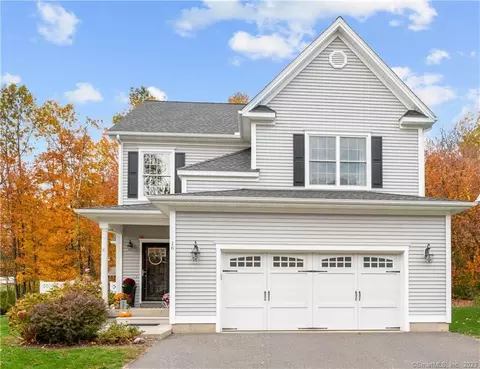 16 Great Plain Dr #16, Plainville, CT 06062