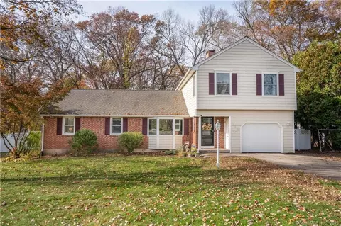 335 Spring St Ext, Glastonbury, CT 06033
