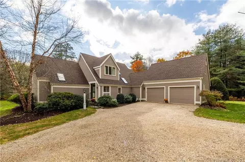 160 Headquarters Rd, Litchfield, CT 06759