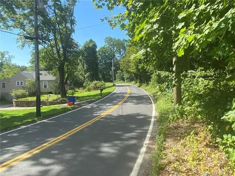169 Summit Rd, Prospect, CT 06712
