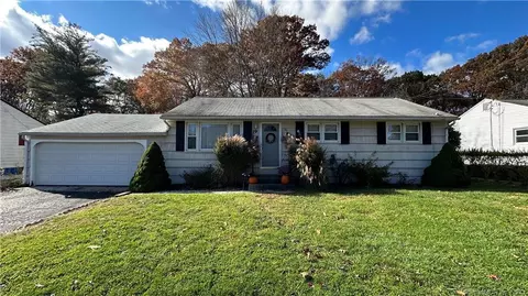 19 Beech Rd, Enfield, CT 06082