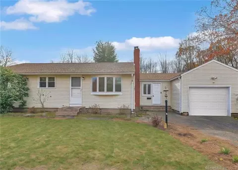 141 South Rd, Enfield, CT 06082