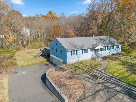 930 Church St, Wallingford, CT 06492