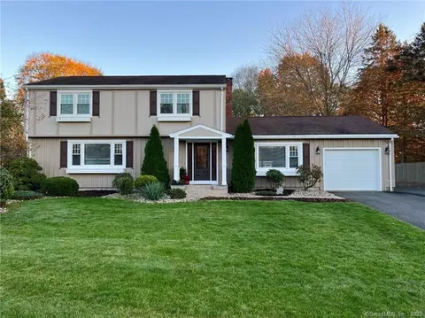 244 Windsorville Rd, Ellington, CT 06029
