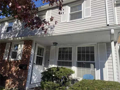 22 Jackson Dr #22, Milford, CT 06460
