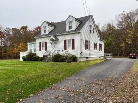 134 Union St, Manchester, CT 06042