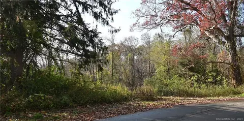 11 Porges Rd, East Haddam, CT 06423