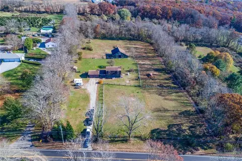 170 Lebanon Ave, Lebanon, CT 06249