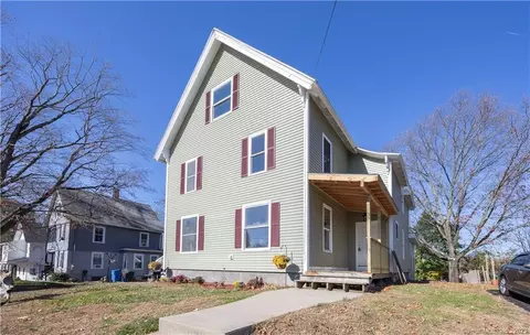 36 Summit St, Bristol, CT 06010
