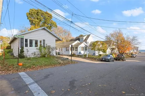 2 Milesfield Ave, Milford, CT 06460