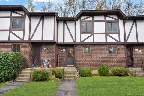 609 Cedar Hollow Dr #609, Rocky Hill, CT 06067