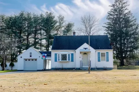19 Weingart Rd, Harwinton, CT 06791