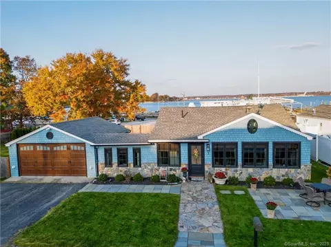 3 North Dr, East Lyme, CT 06357