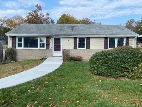 30 Roosevelt Ave, West Haven, CT 06516