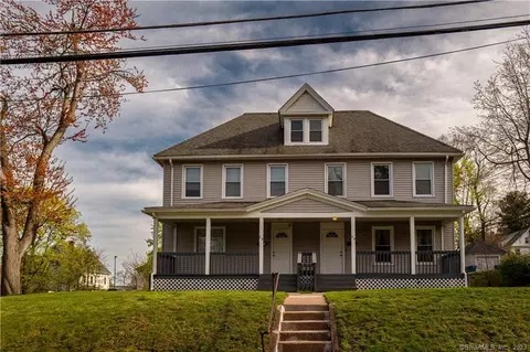 22 Locust St, Manchester, CT 06040