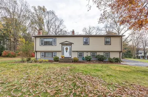 51 Pioneer Dr, Windsor, CT 06095