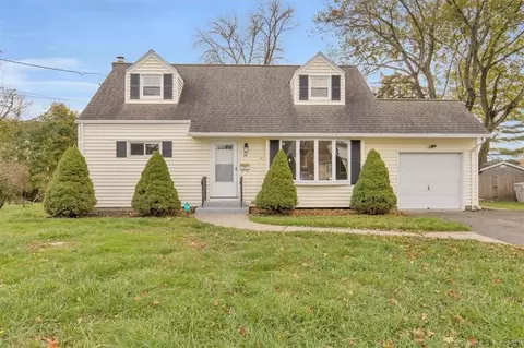 56 Renee St, Bristol, CT 06010