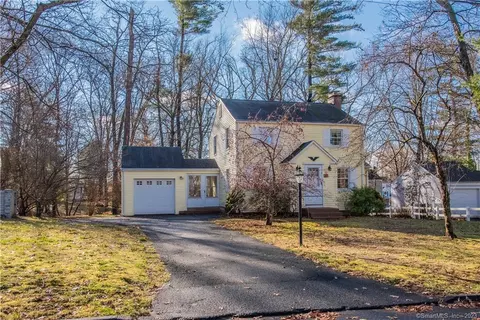 85 Cavan Rd, East Hartford, CT 06118