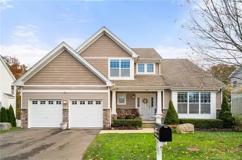330 Nutmeg Ln #330, Stratford, CT 06614