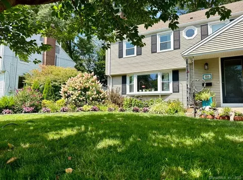 46 Hartwell Rd, West Hartford, CT 06117