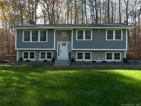 45 Kenilworth Dr, Killingworth, CT 06419
