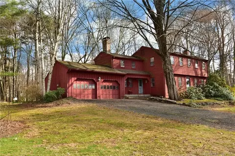 35 Stonegate Dr, Portland, CT 06480