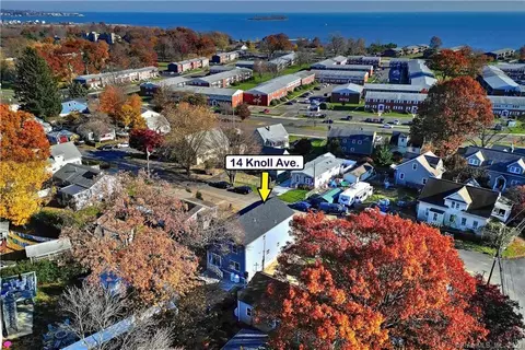 14 Knoll Ave, Milford, CT 06460