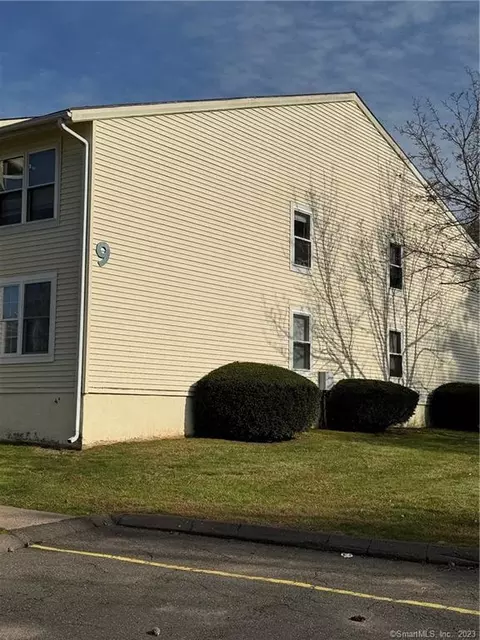 949 Pleasant Valley Rd #9-3, South Windsor, CT 06074