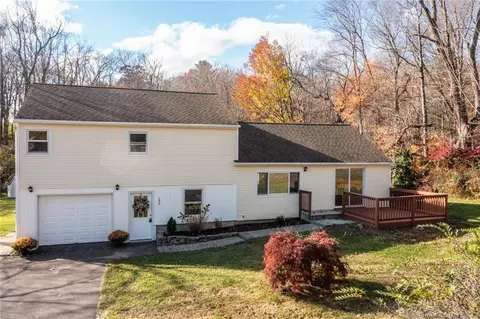 190 Brewster St, Coventry, CT 06238
