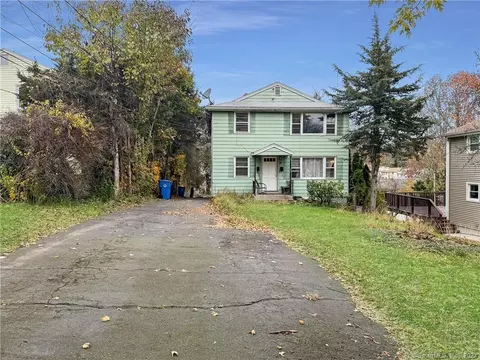 51 Federal Cir, New Britain, CT 06053