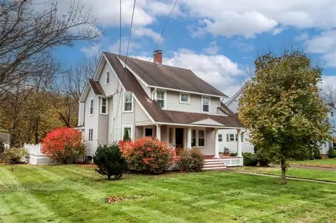 73 Oakland Rd, Southington, CT 06489