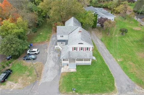 2991 N Main St, Waterbury, CT 06704