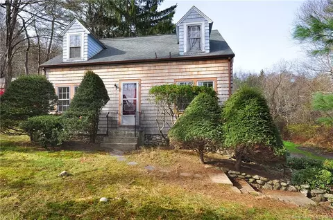 133 West Rd, Canton, CT 06019