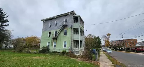 32 Gold St, New Britain, CT 06053