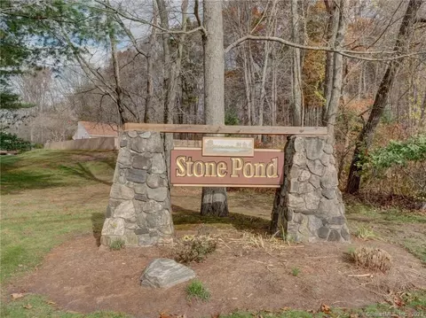 60 Stone Pond Rd #60, Tolland, CT 06084