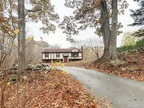 649 Colonel Ledyard Hwy, Ledyard, CT 06339