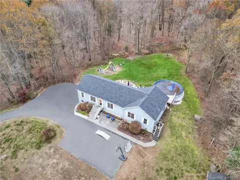 196 Reed Rd, Tolland, CT 06084