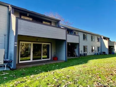 185 Candlewood Dr #185, South Windsor, CT 06074