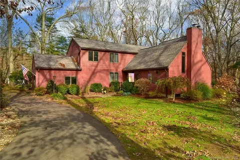 48 Marbella Ln, Tolland, CT 06084