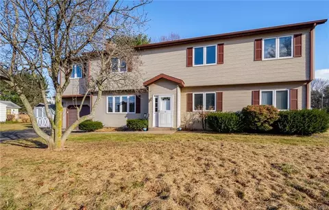466 Church St, Newington, CT 06111