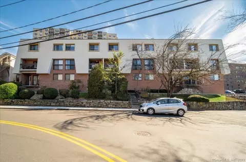1 Valley Rd #210, Stamford, CT 06902