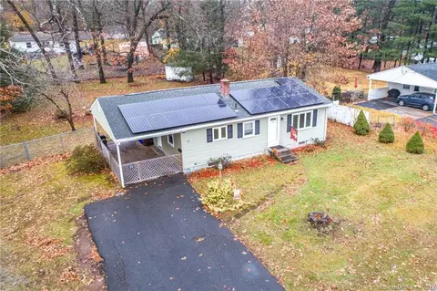 201 Brainard Rd, Enfield, CT 06082