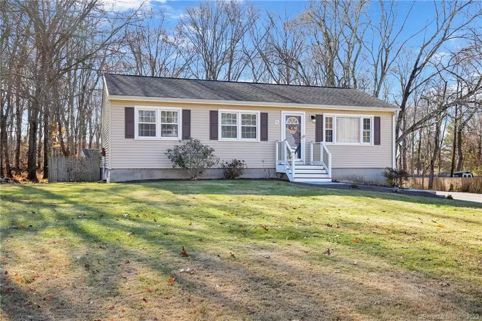 25 Bow Ln, Griswold, CT 06351 40 Photos Movoto