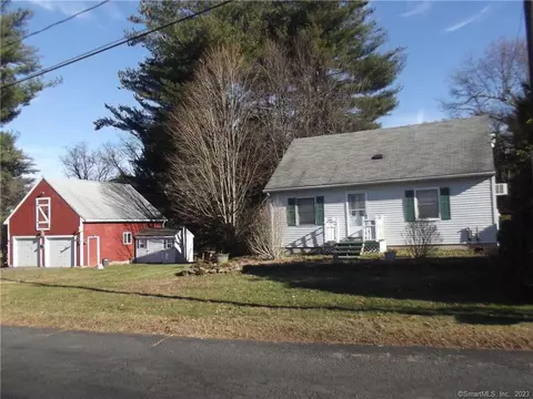 93 Miller Rd, Broad Brook, CT 06016