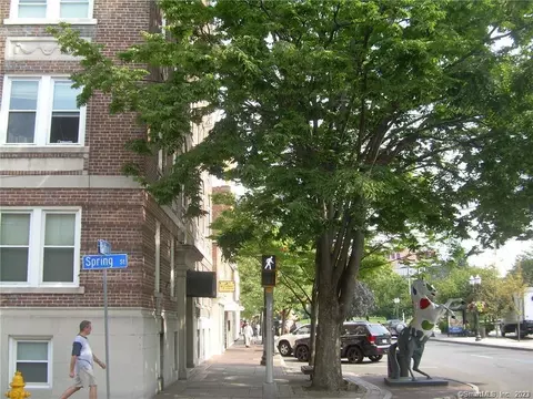 218 Bedford St #3A, Stamford, CT 06901