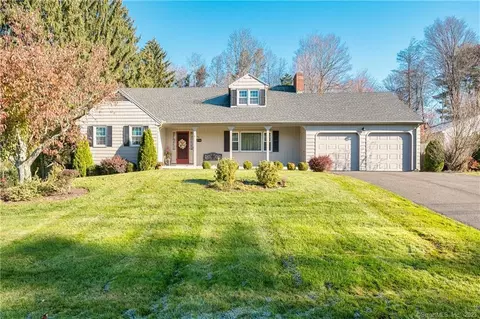 166 Harvest Hill Rd, Berlin, CT 06037