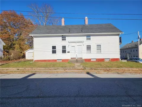 26 S B St, Taftville, CT 06380