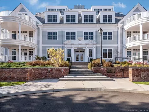 66 High St #54, Guilford, CT 06437