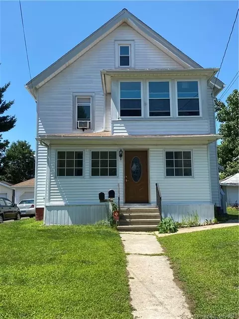 49 Holbrook St, Ansonia, CT 06401